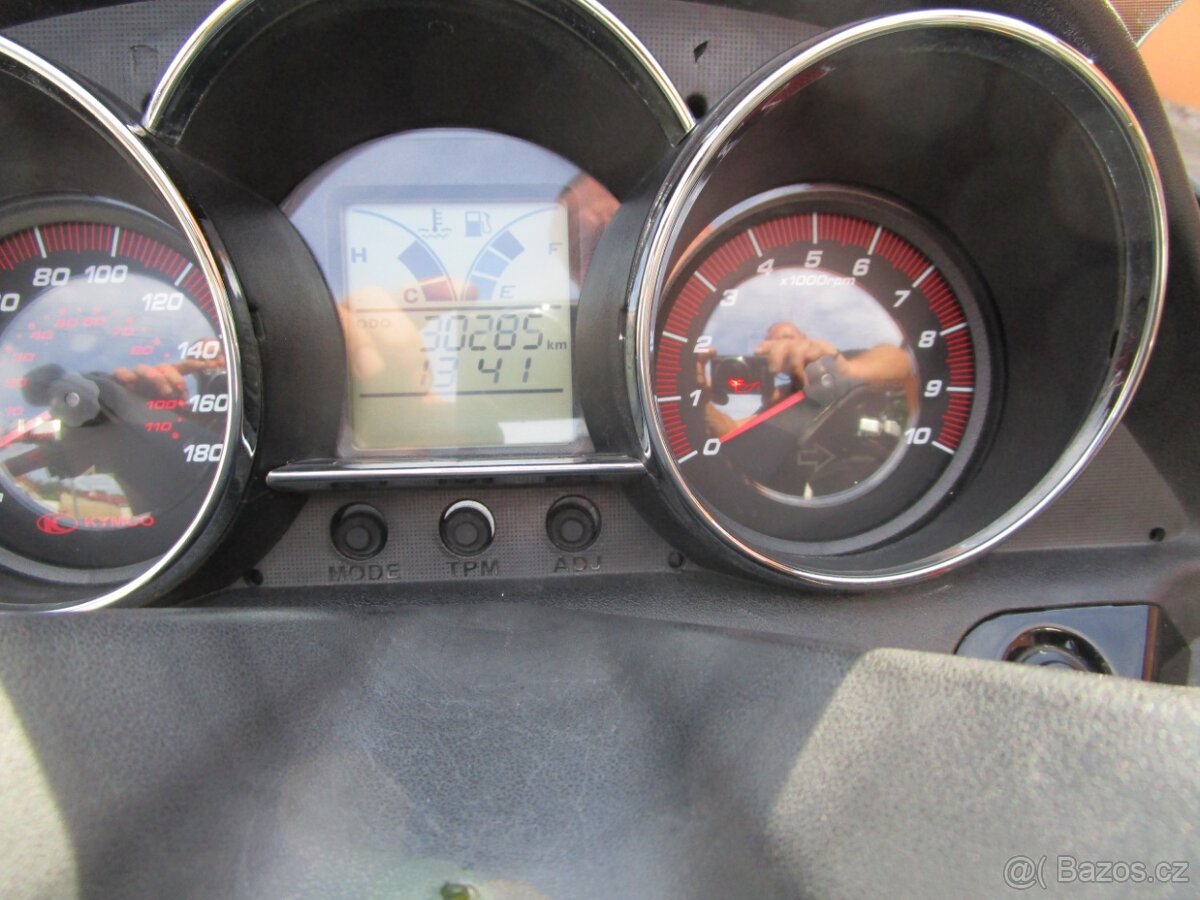 Kymco Downtown 300i ABS - 6