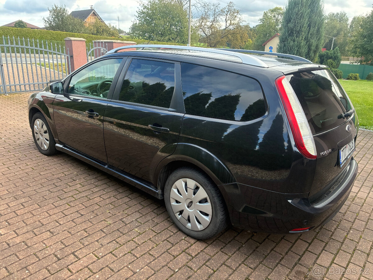 Ford Focus combi mk2 1.6Tdci rv.5/2010 - 6