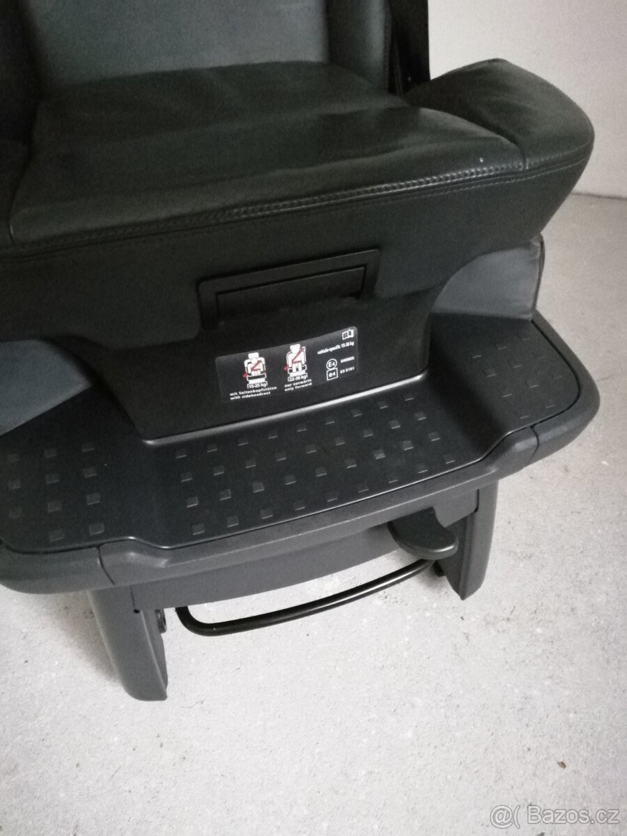 VW MULTIVAN otočná sedačka s dětskou sedačkou - 6