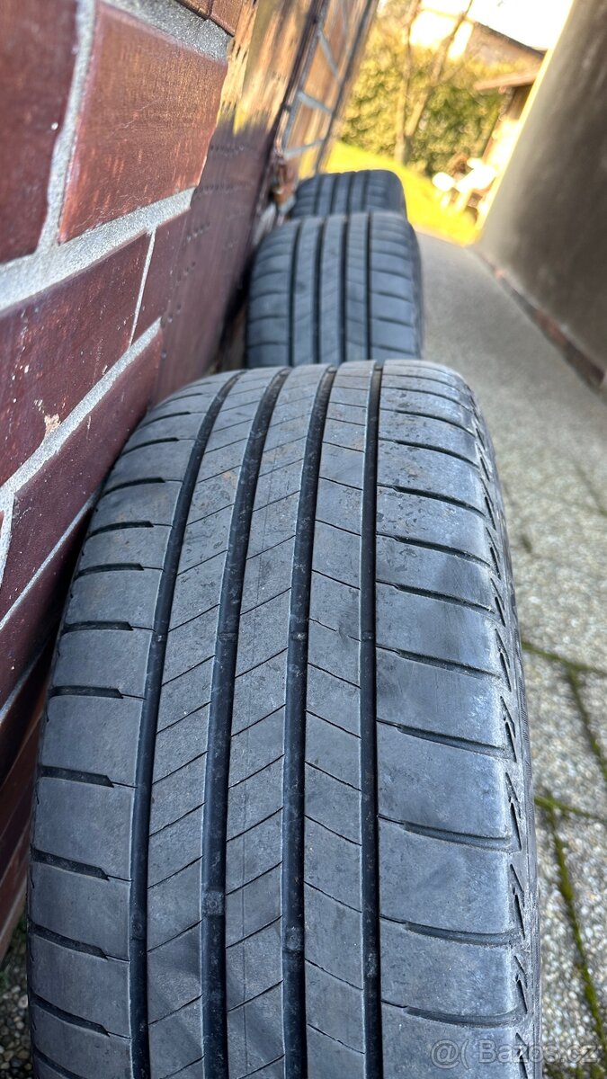 Audi kola 5x112 R18 - 6