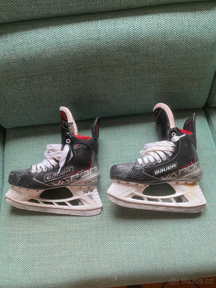 Brusle Bauer Vapor 3x, Sr, vel. 6,5, Fit 3 - 6