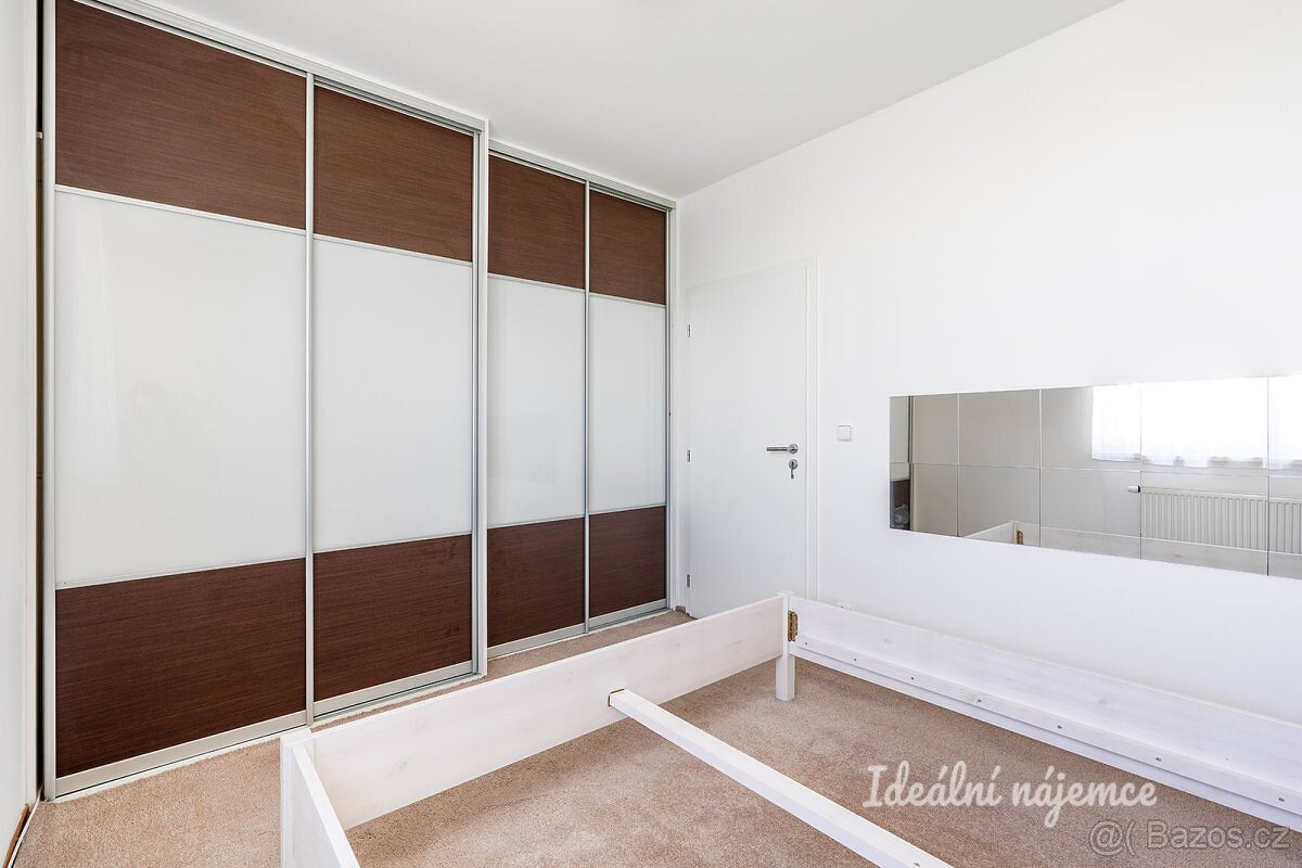 Pronájem bytu 2+kk - 6