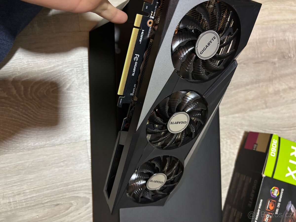 NVIDIA GYGABYTE RTX 3060 12gb - 6