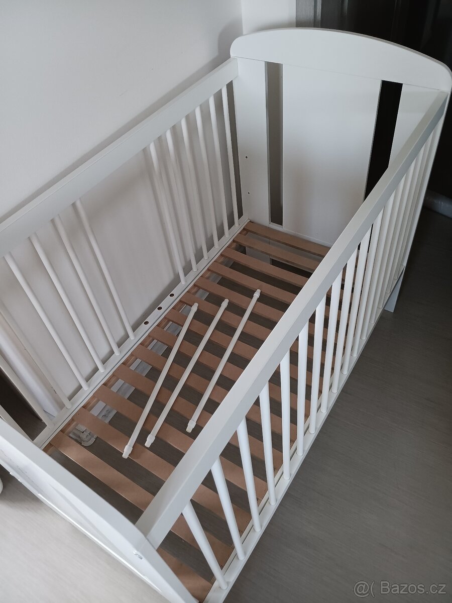 Dřevěná postýlka - 6