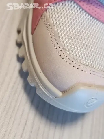 Nove dětské boty ECCO vel.30 - 6