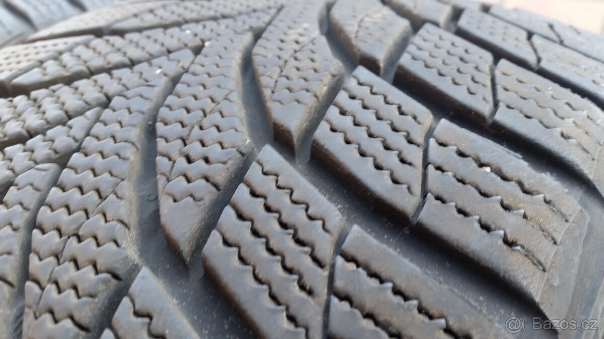 225/45 R18 95V XL zimní pneu NEXEN rok 2024 7-8mm - 6