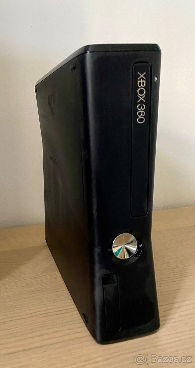 🎮 Sada Xbox 360 S + Kinect + ovladač + 2 hry - 6