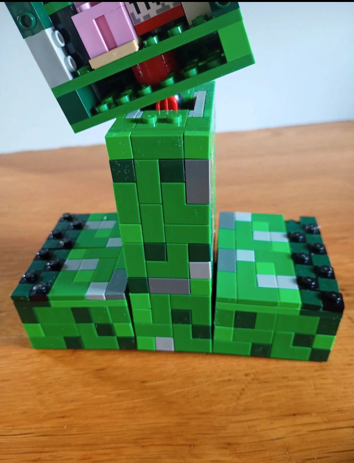 Minecraft lego Creeper - 6