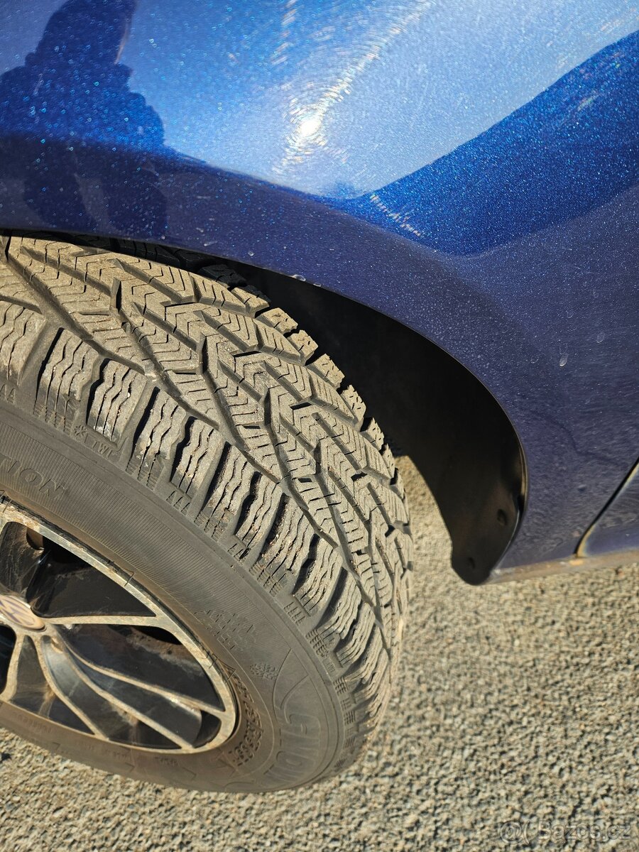 VW Golf 1.6 75kw - 6