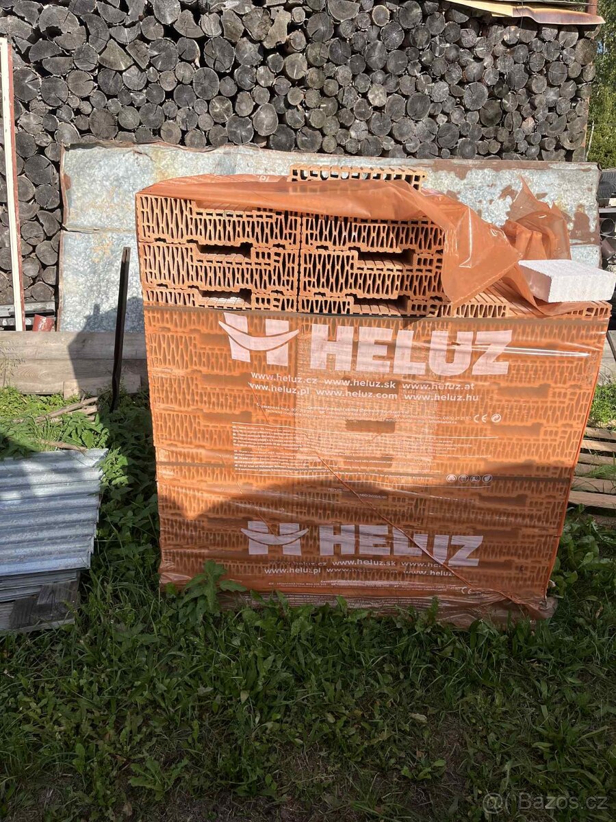 Cihly Heluz - 6
