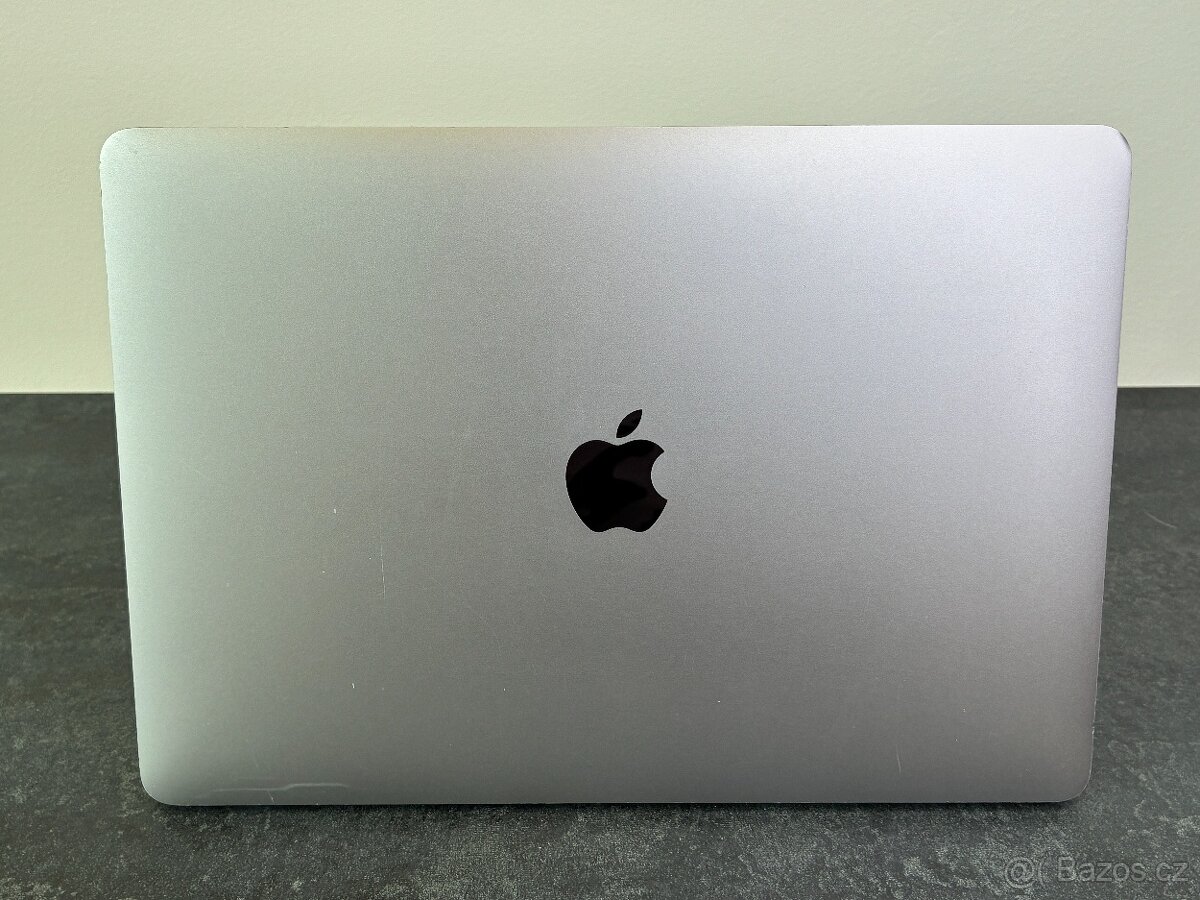 MacBook Pro 13'' 2017 / i5 / 8GB RAM / 256GB SSD - DPH - 6