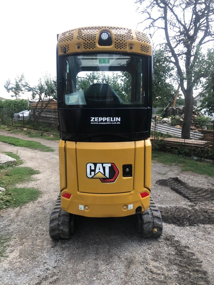 Caterpillar CAT 301.6 - 6