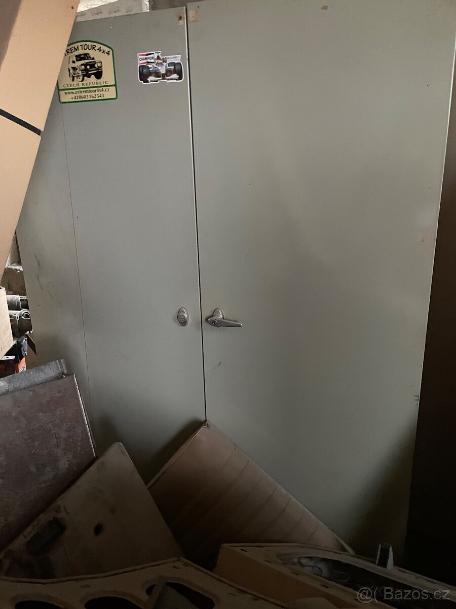 Plechové/ kovové skříně - 6