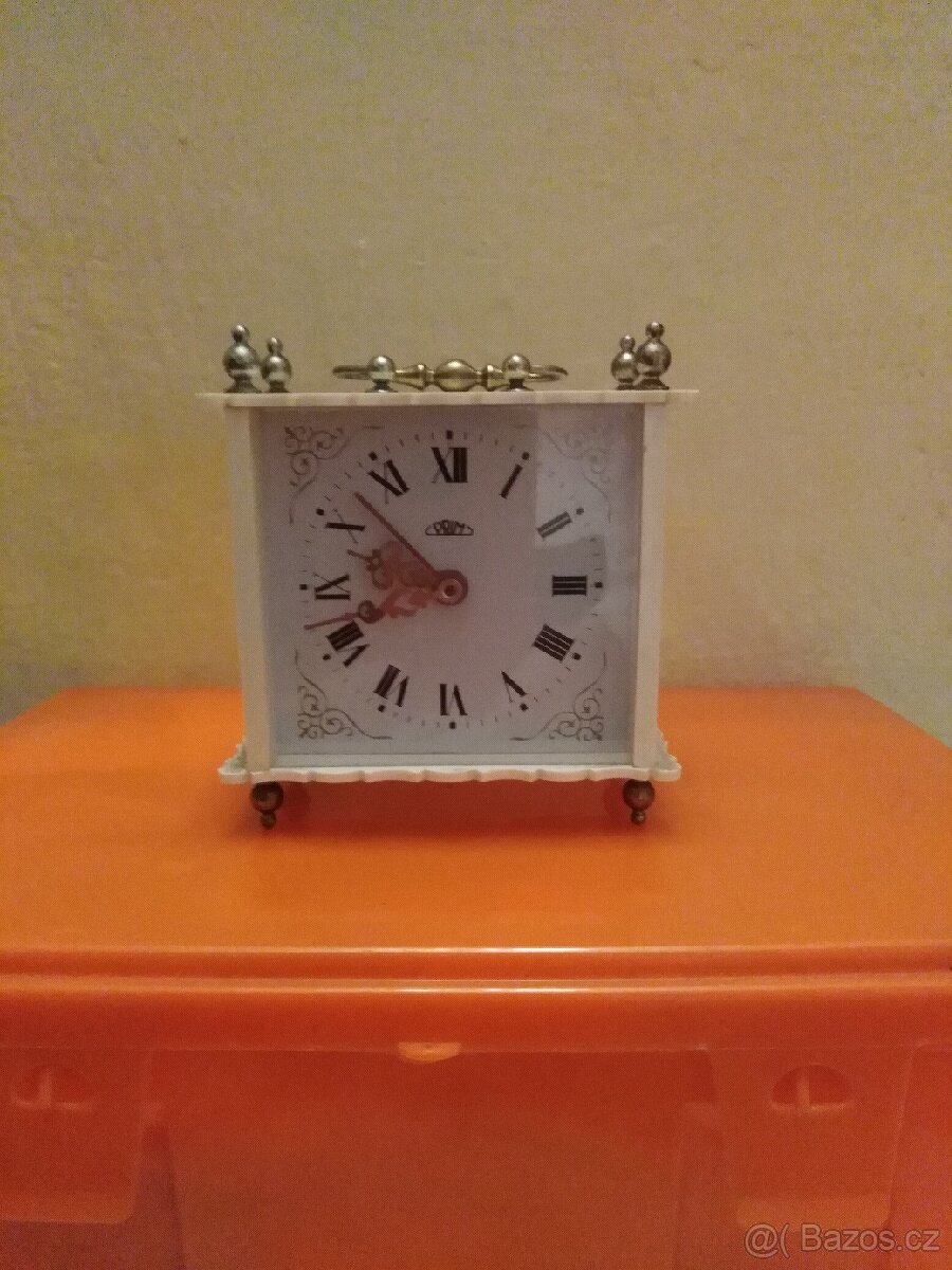 Retro budík - 6