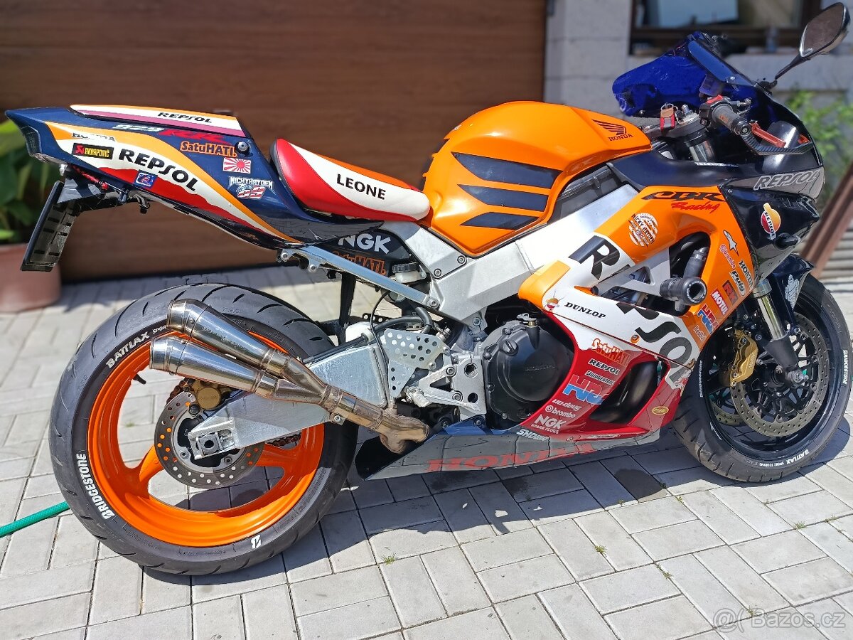 HONDA CBR 929 REPSOL - 6