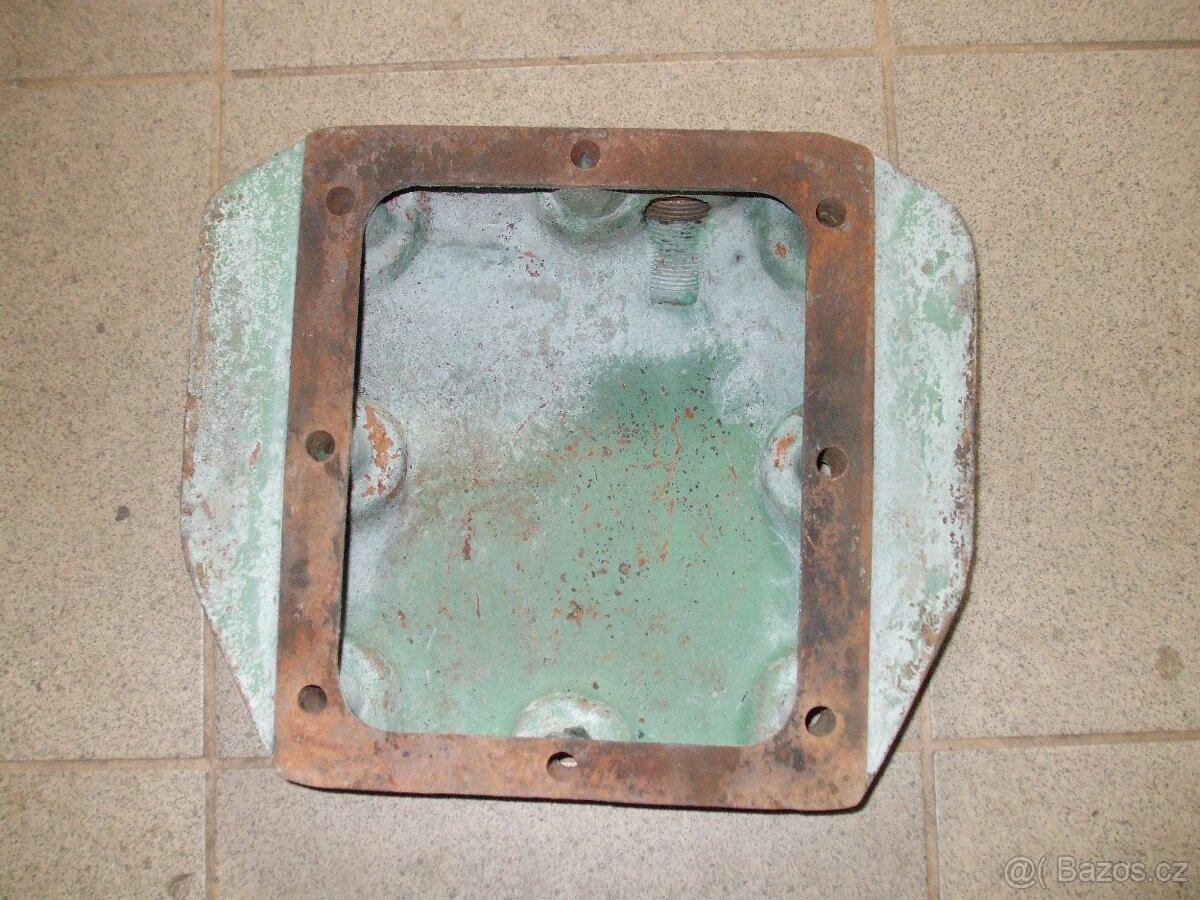 zetor 25 olejová vana - 6