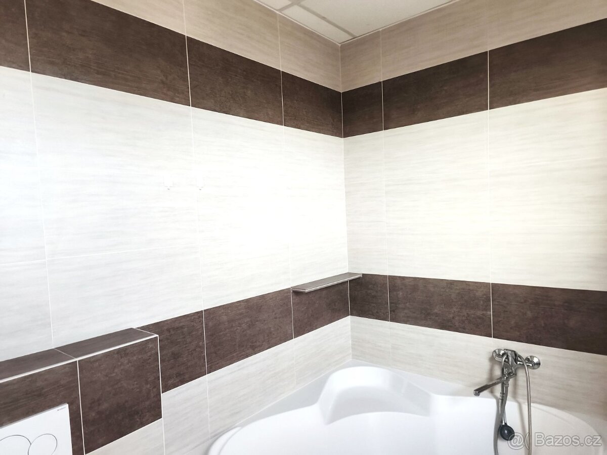 1+kk zařízený v RD, 10.000 Kč se vším, cizinci nevadí... - 6