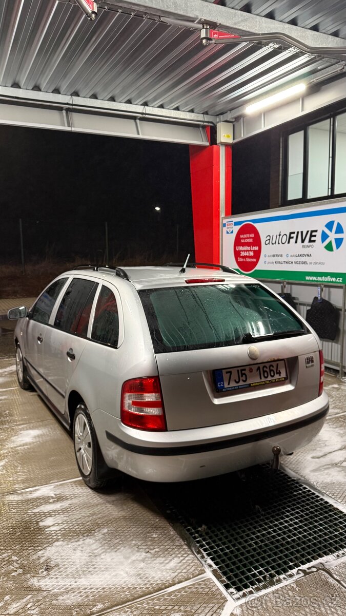 Škoda Fabia 1.4 - 6