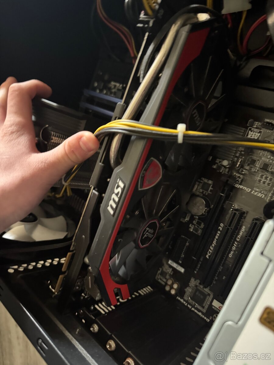 Herní PC na náhradní díly-rozbitý zdroj - 6