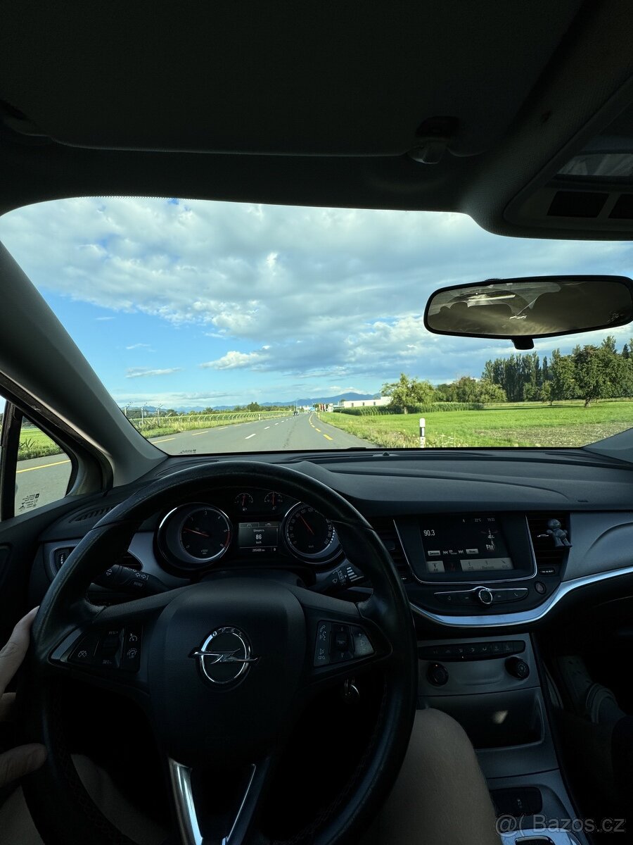 Opel Astra K 2016 automat - 6