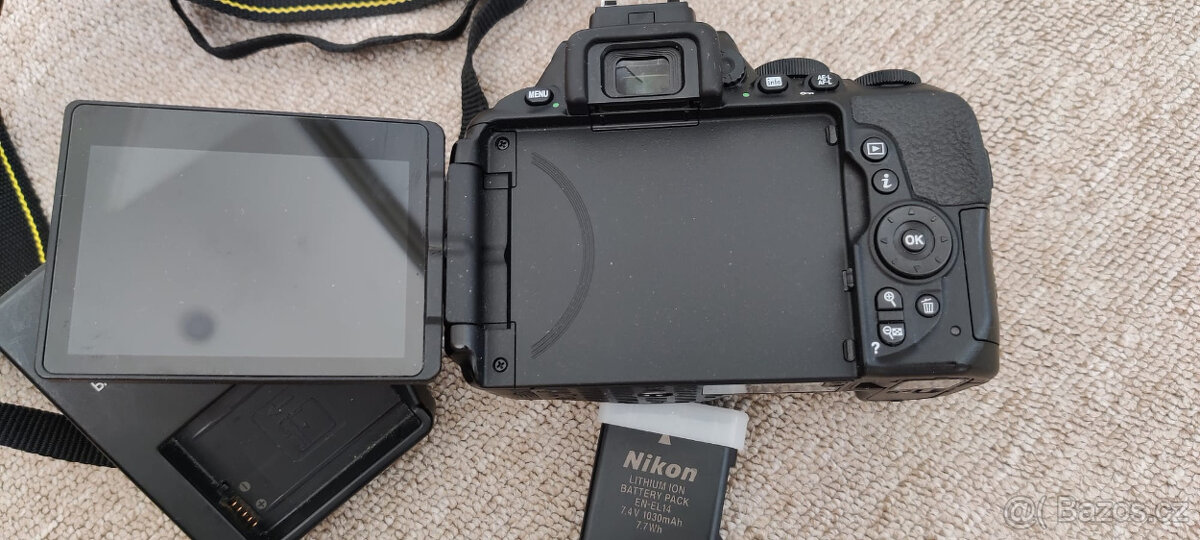 prodám zrcadlovku Nikon D5600 - 6