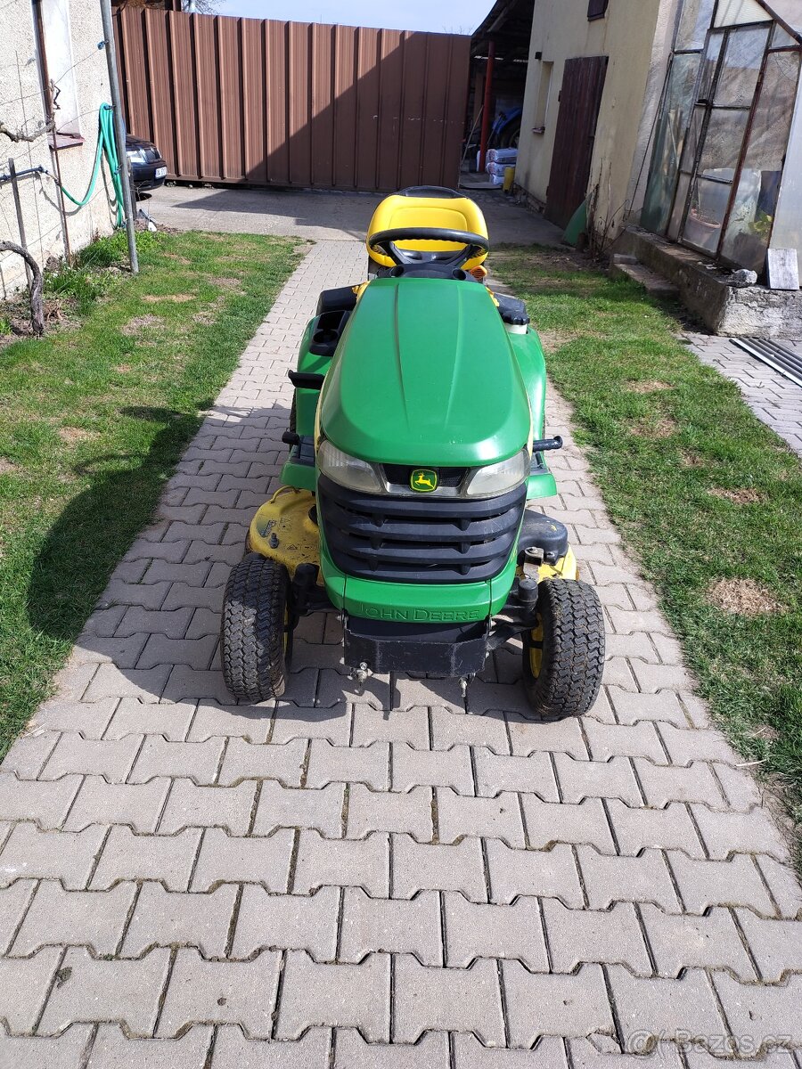 John Deere X300R - 6