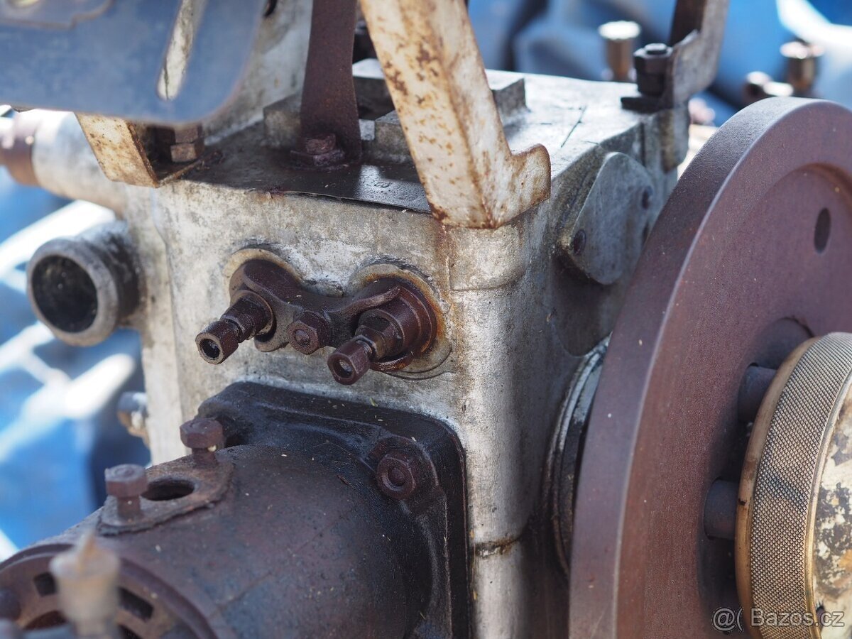 Hasičská stříkačka Triumf - 6