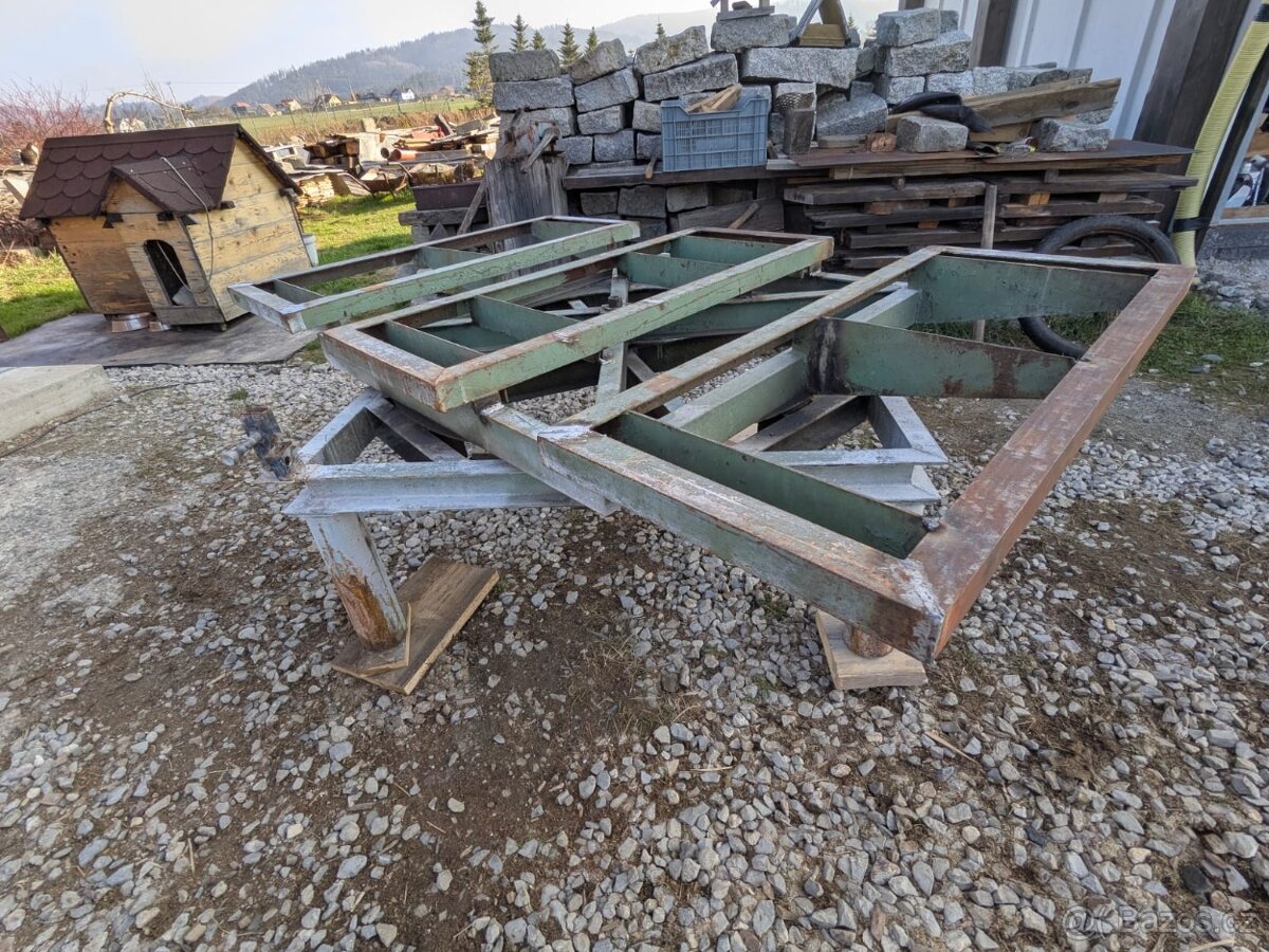 Stůl na řezání kamene otočný - 6