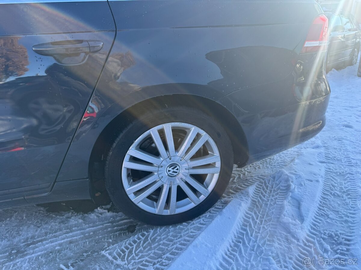 Volkswagen Passat 1,6 TDI 77 KW ROZVODY STK - 6