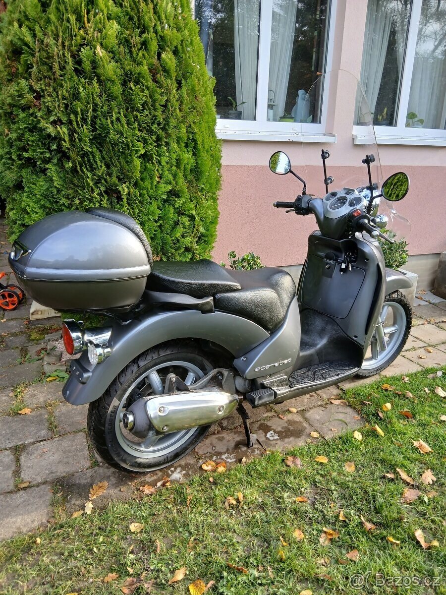 Aprilia Scarabeo 125 - 6