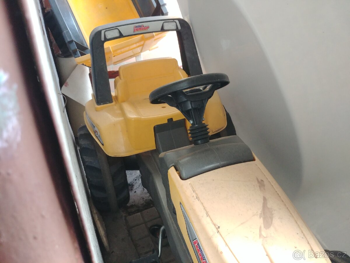 Šlapací traktor s vlečkou - 6