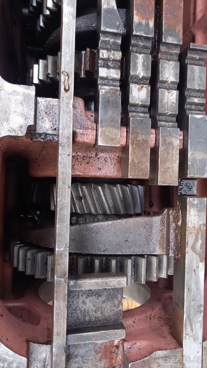 Zetor 7011-převodovka - 6