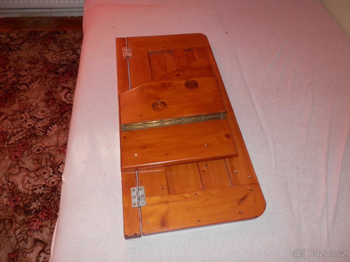 Výklopný stolek - 6