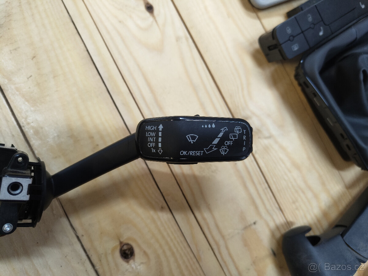 Náhradní díly Ibiza 4 - jednotka, budíky... - 6