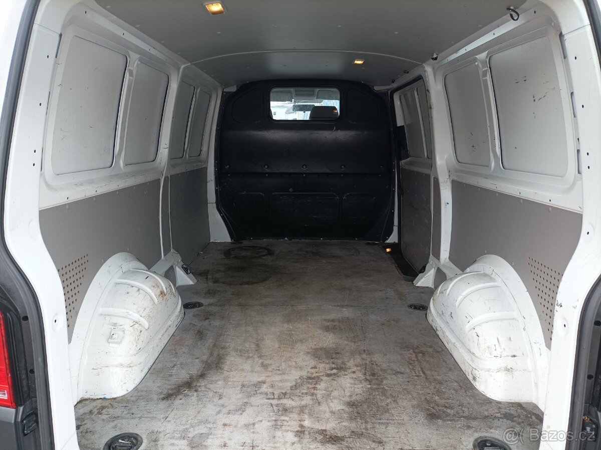 Volkswagen Transportér - 6