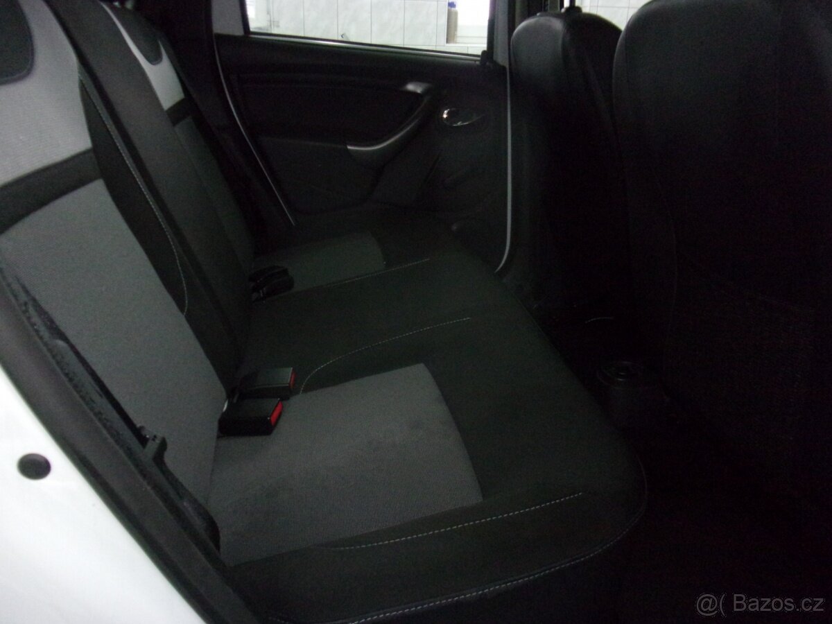 Dacia Duster 1,5 DCi 110 - 6