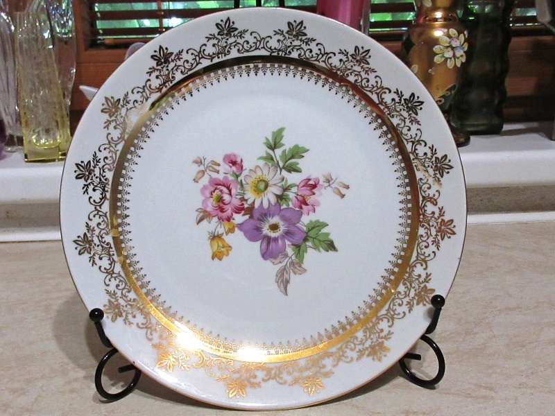 Dekorativní porcelánové retro talíře - 6