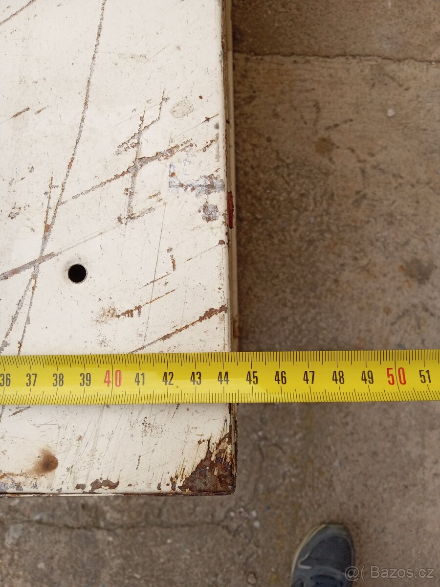 kovová skříňka - 6