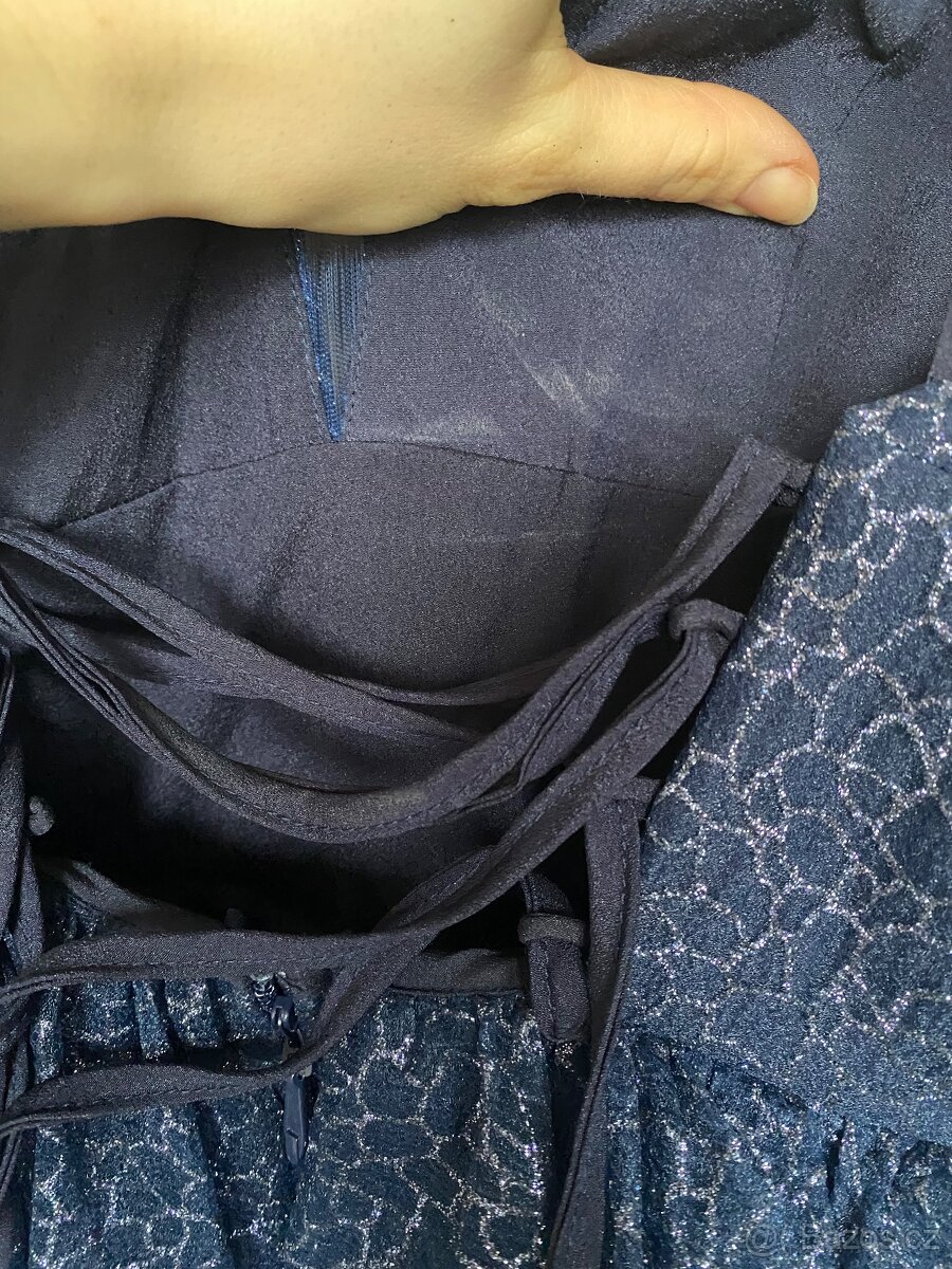 Tmavě modré maturitní plesové šaty S - 6