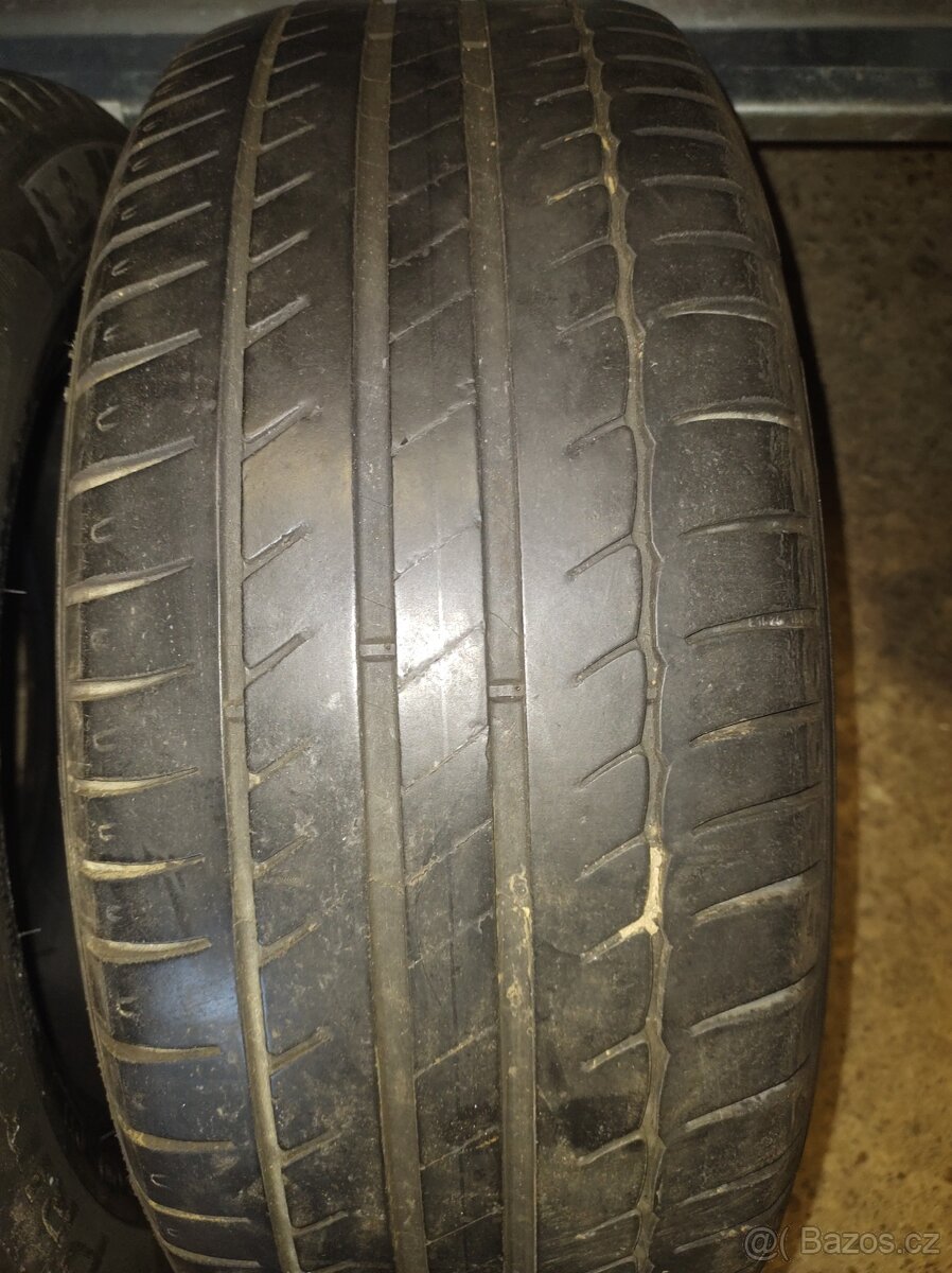Michelin 215/55R16 - 6