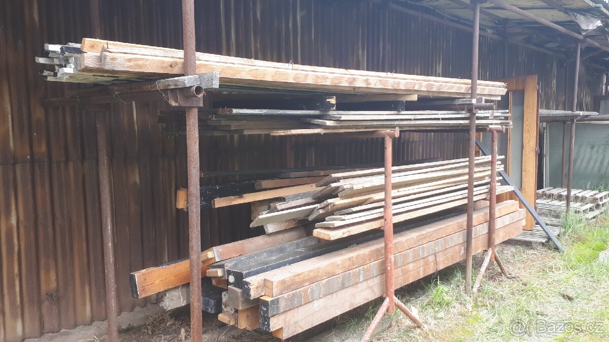 DŘEVO : Fošny , trámy , hranoly , prkna - 6
