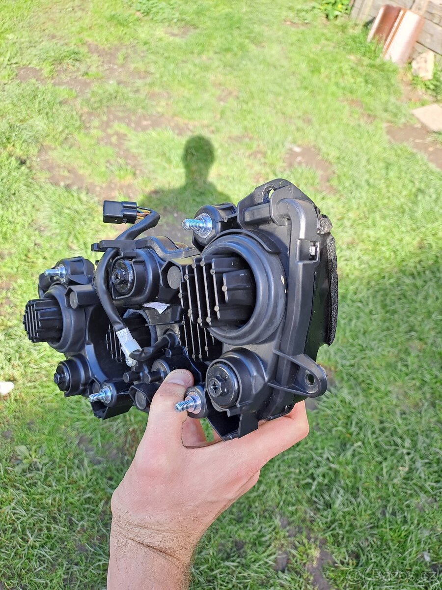 Světlo Yamaha MT-09 - 6