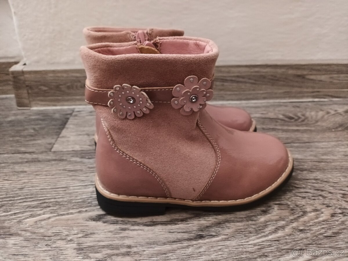 Nové, nenošené růžové dětské polobotky, vel. 26 - 6