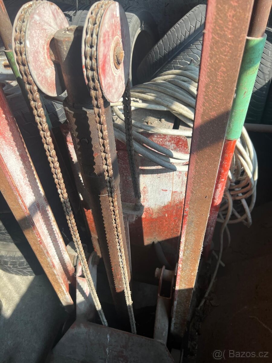 Elektrický paleťák Belet - 6