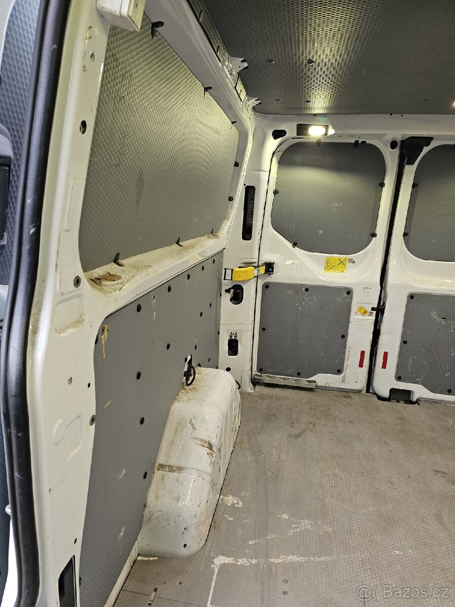 Prodám Ford tranzit custom - 6