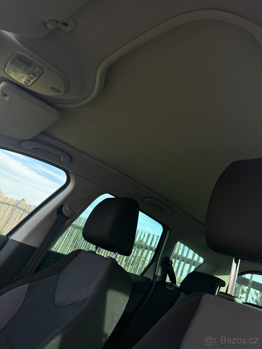 Peugeot 308sw 1.6 HDI - na náhradní díly nebo oprava motoru - 6