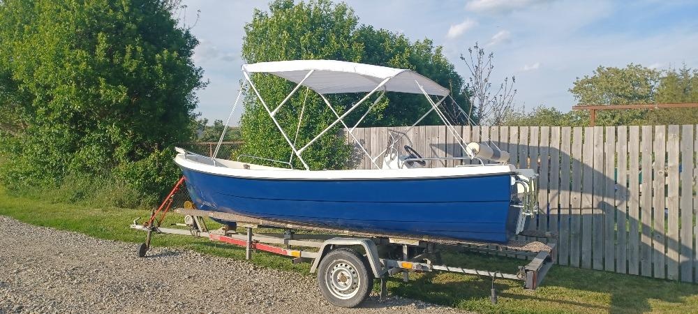 Motorový člun A430 - 6