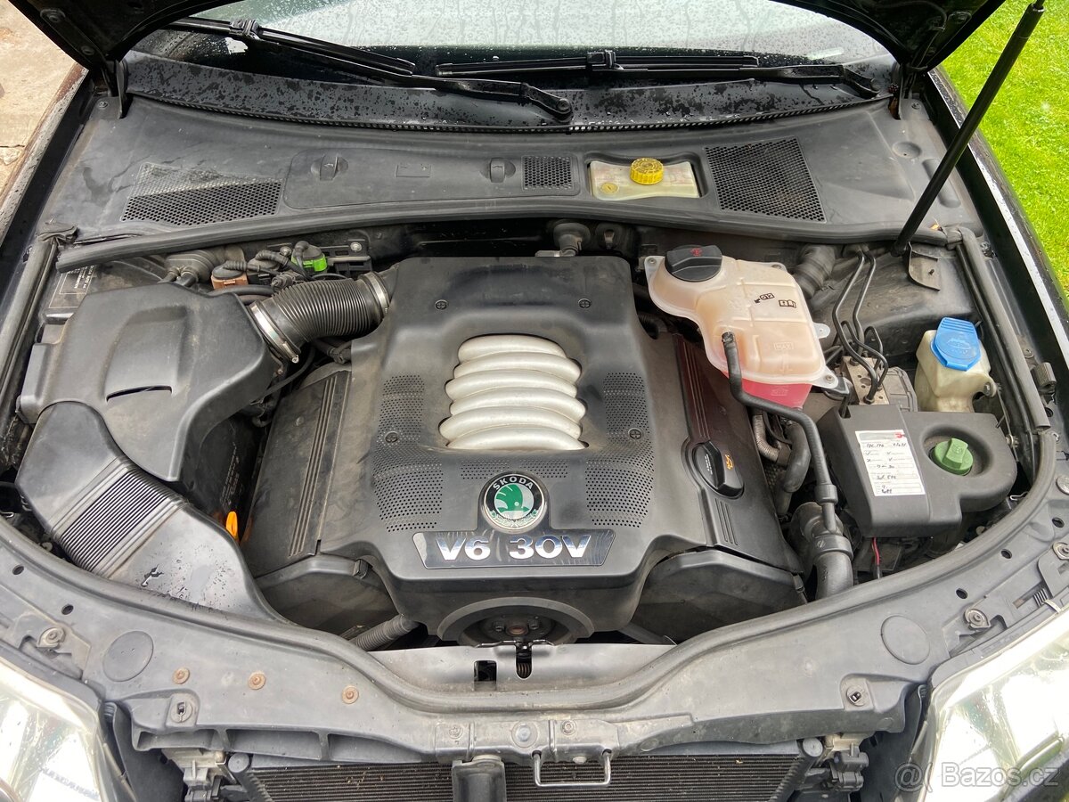 Škoda Superb 2.8 V6 - 6