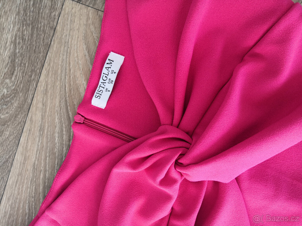Růžové midišaty se spadlými rameny - 6