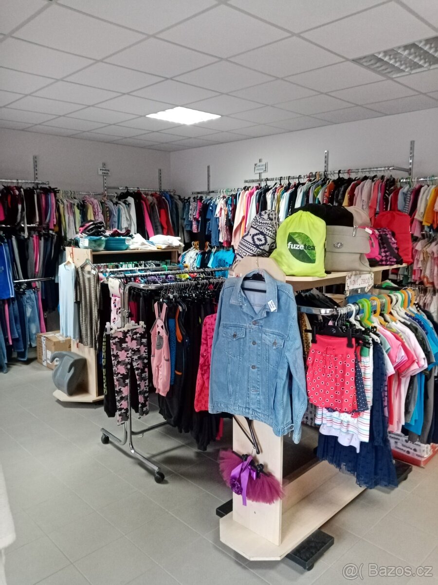 Vybavení prodejny - 6